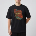 تیشرت مشکی پنبه ای با طرح نقشه ایران و نقش فرش سنتی ایرانی و نوشته طلایی IRAN